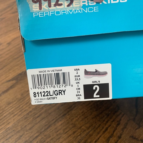 New Skechers Go Walk 4 Gray & Pink Girls Size 2 - Picture 10 of 13